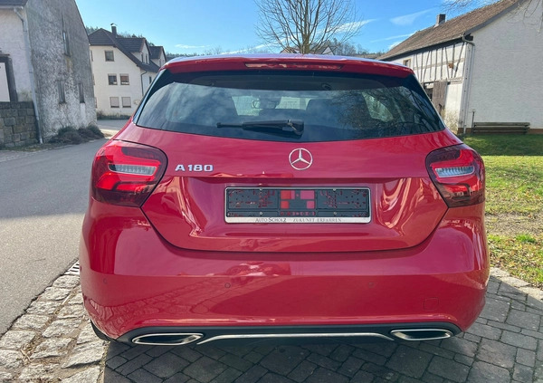 Mercedes-Benz Klasa A cena 61900 przebieg: 38000, rok produkcji 2017 z Oława małe 301